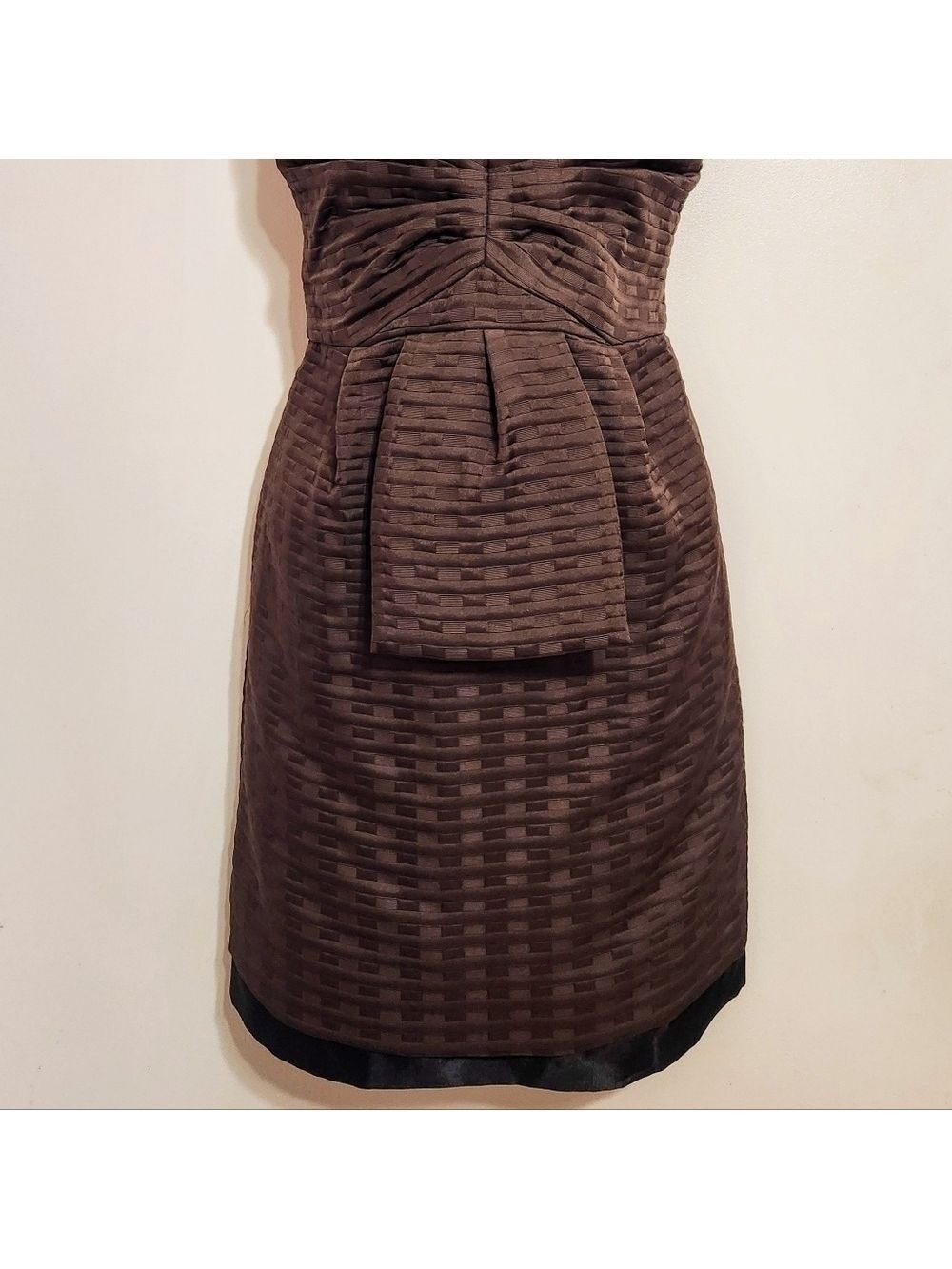 Max and Cleo Brown Pleated Shirred Bodycon Dress Size 4 - Picture 5 of 12